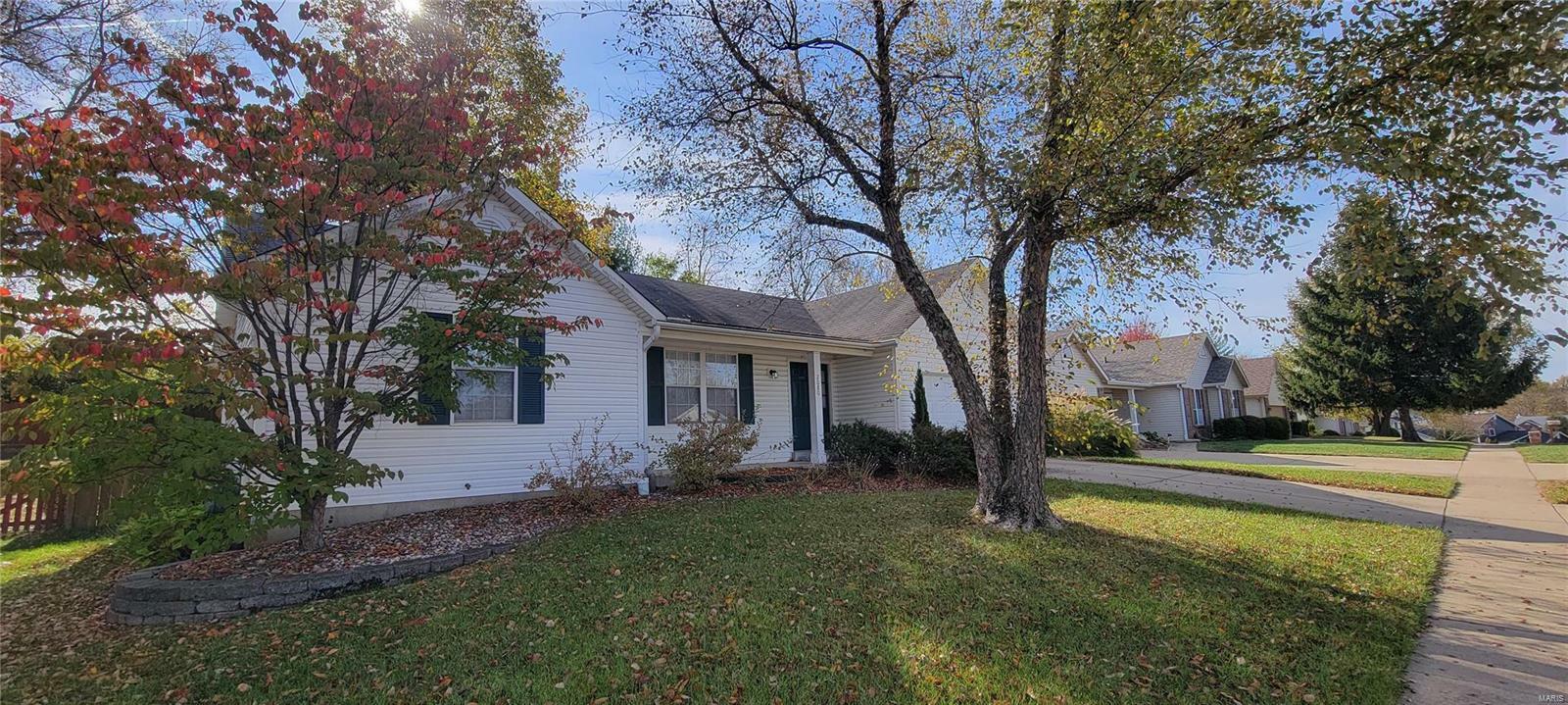 Property Photo:  2080 Graystone Drive  MO 63303 