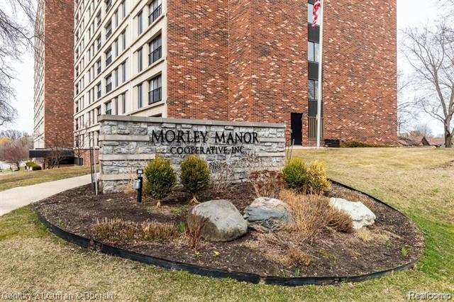 Property Photo: 21800 Morley Avenue 101 MI 48124