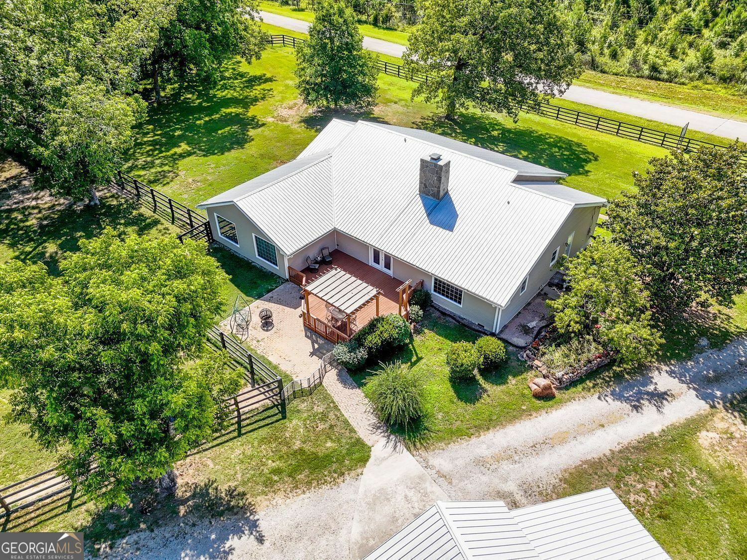 Property Photo: 8272 Old Zebulon Road GA 30258
