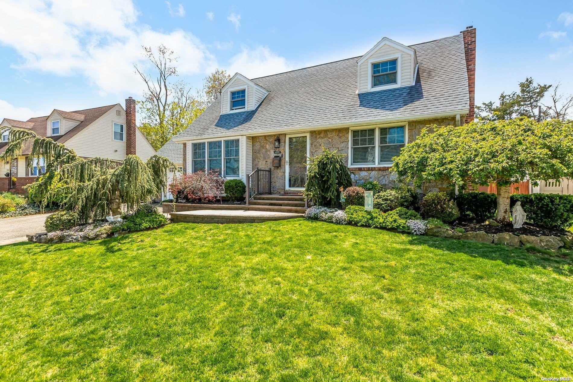 Property Photo: 420 Coleridge Street NY 11756