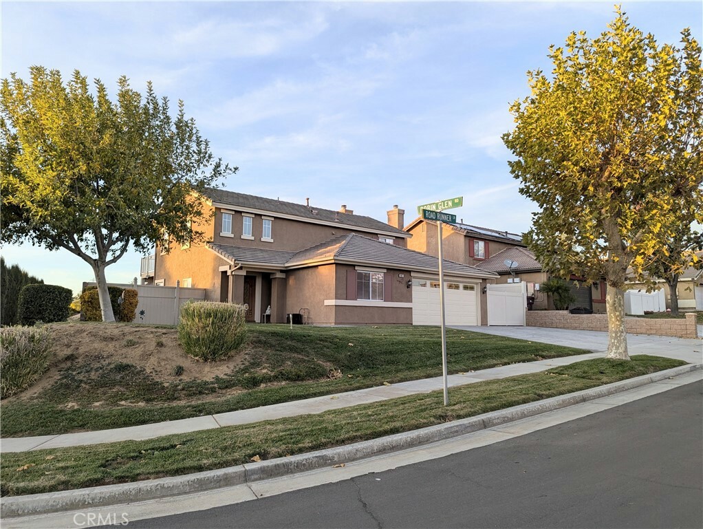 Property Photo:  1447 Roadrunner Lane  CA 92223 