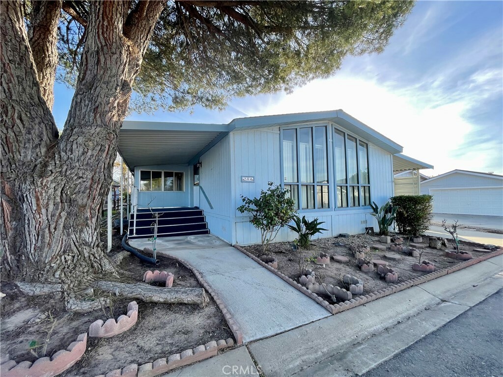 1650 E Clark Avenue 284  Santa Maria CA 93455 photo