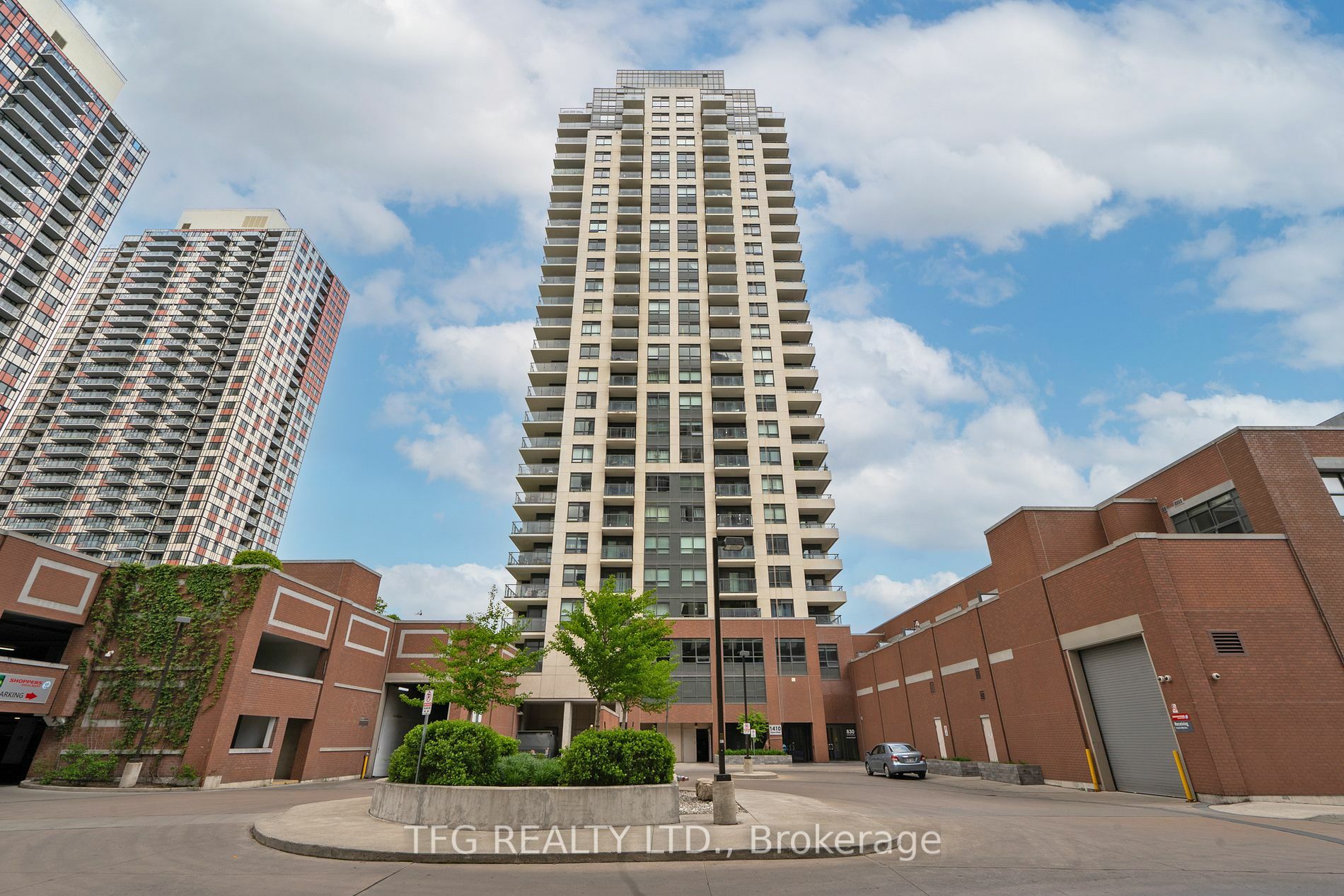 1410 Dupont St 318  Toronto ON M6H 0B6 photo