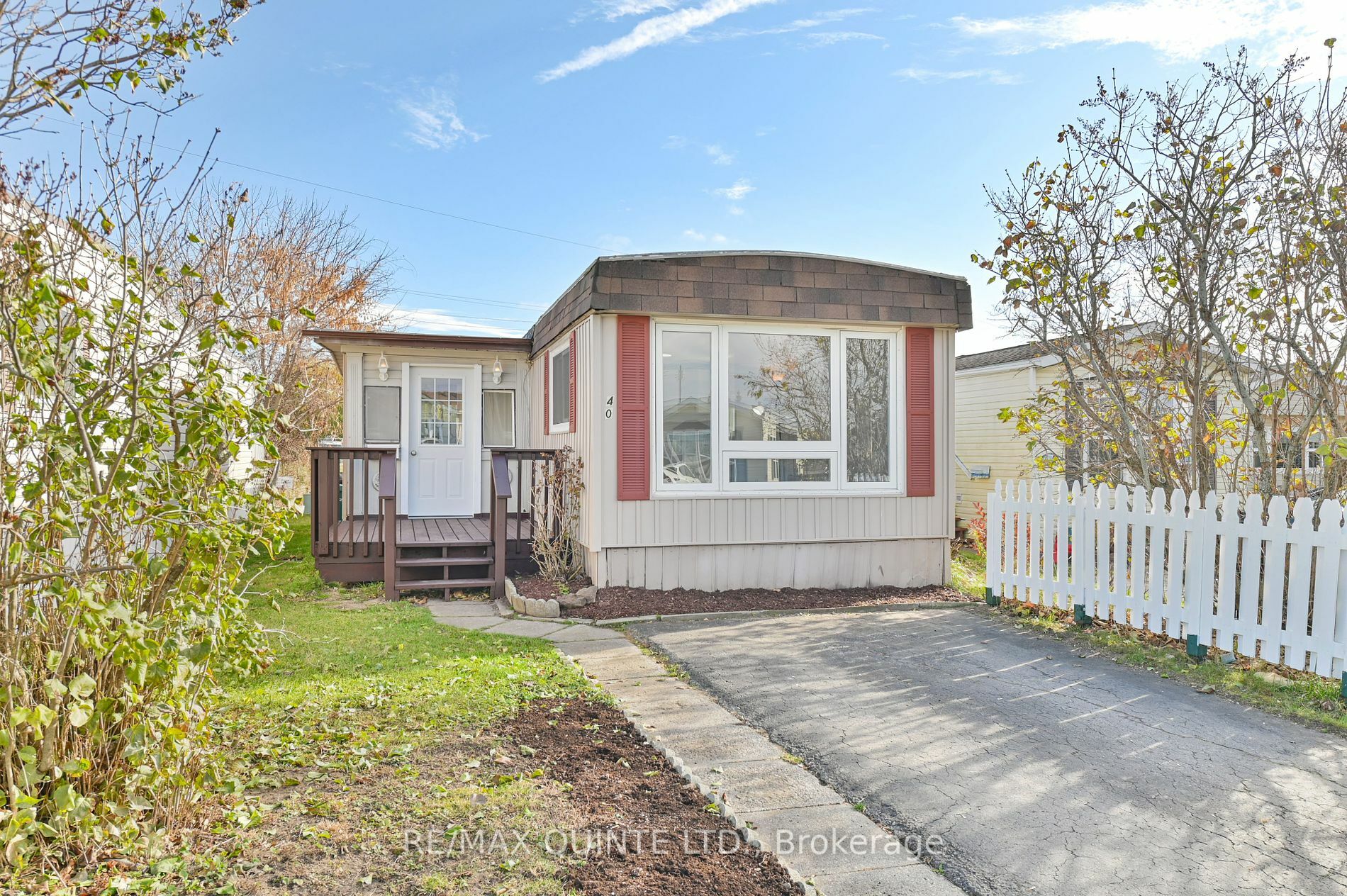 Property Photo:  311 Dundas St E 40  ON K8V 5E4 