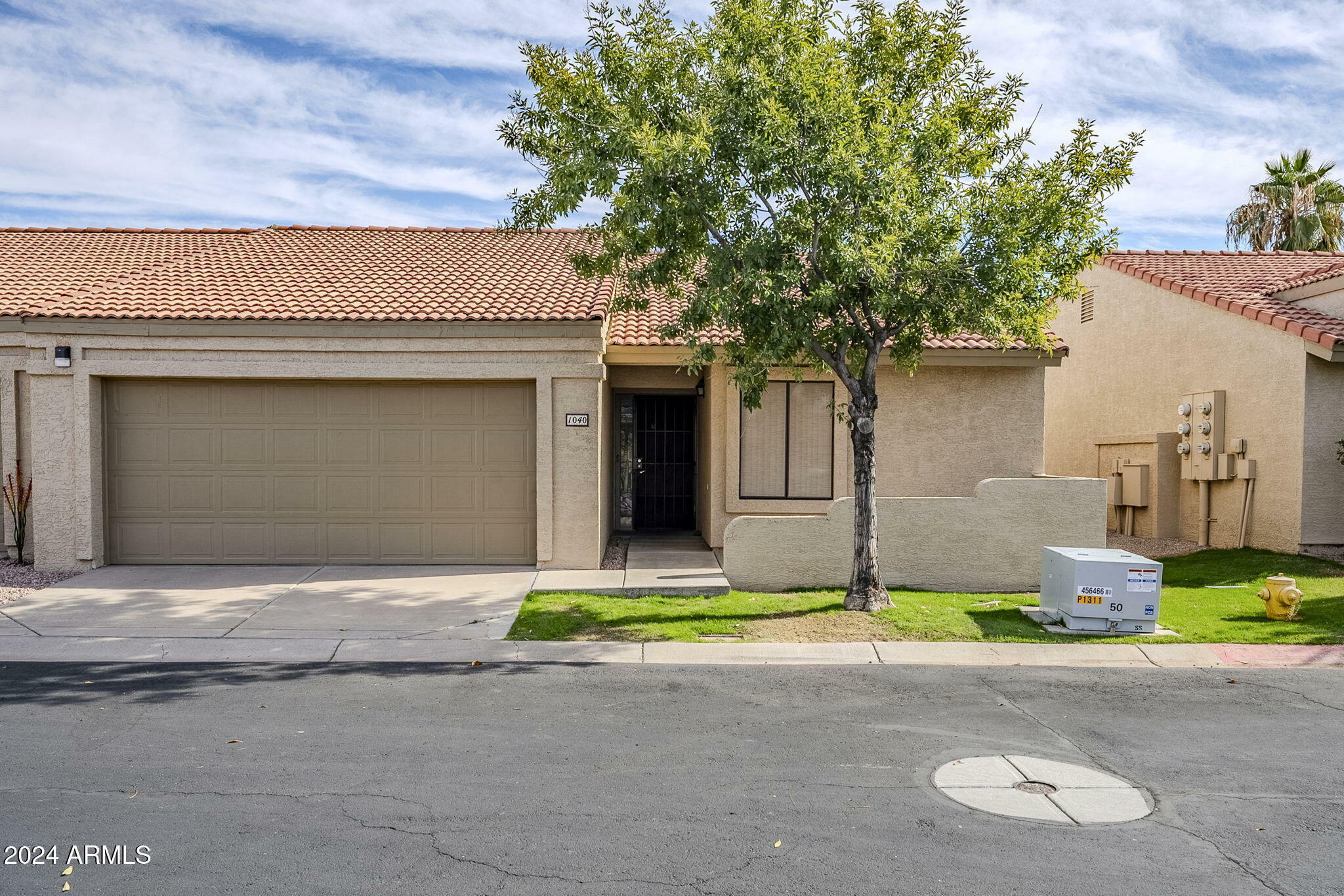 Property Photo: 1021 S Greenfield Road 1040 AZ 85206