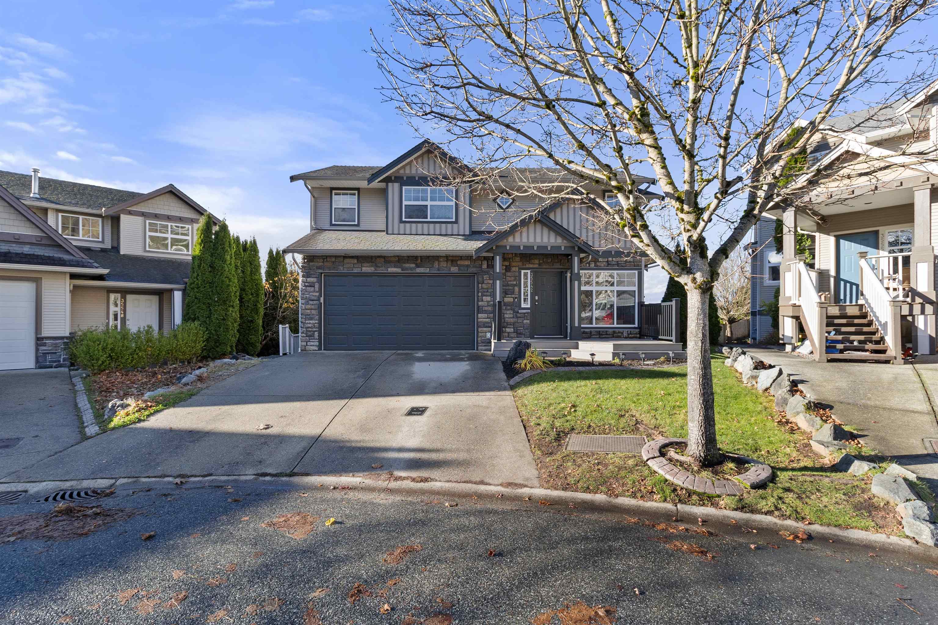 35542 Cathedral Court  Abbotsford BC V3G 3A9 photo