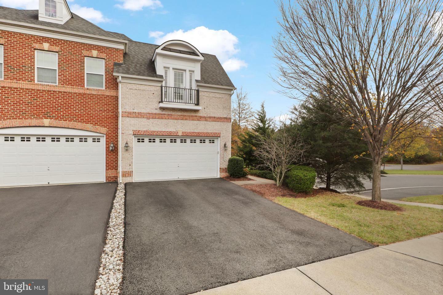 Property Photo:  3895 Billberry Drive  VA 22033 