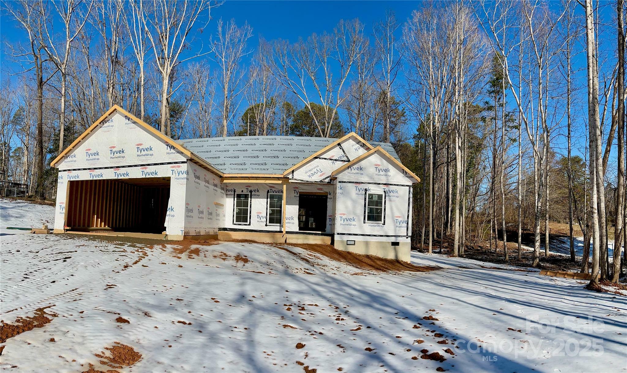 Property Photo:  148 Oakdale Drive  NC 28655 