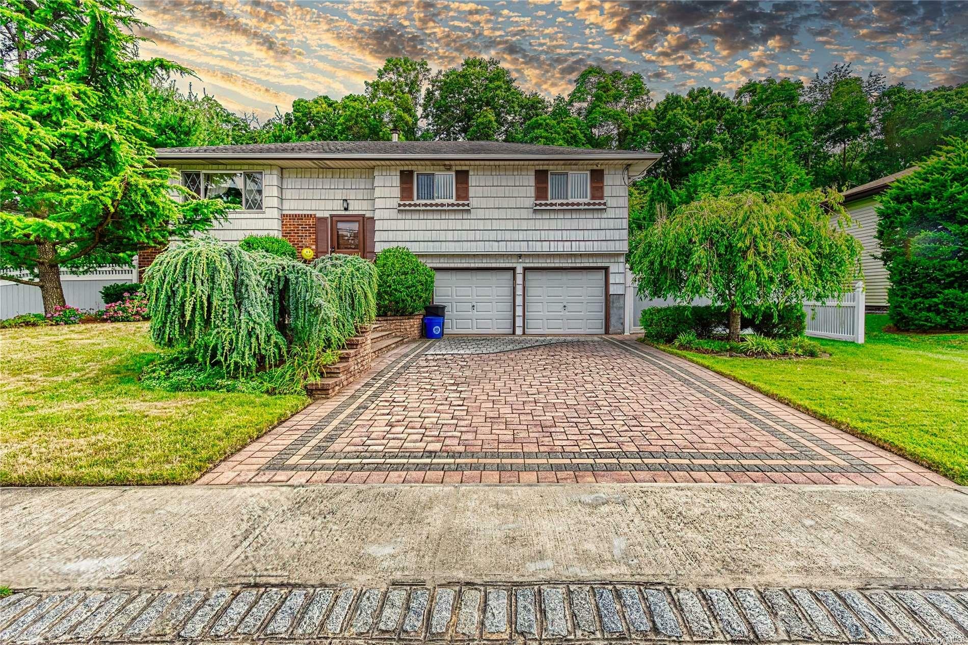 Property Photo: 18 Sunburst Drive NY 11729