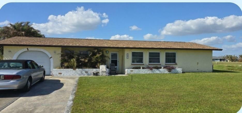 Property Photo:  104 Caddy Road  FL 33947 