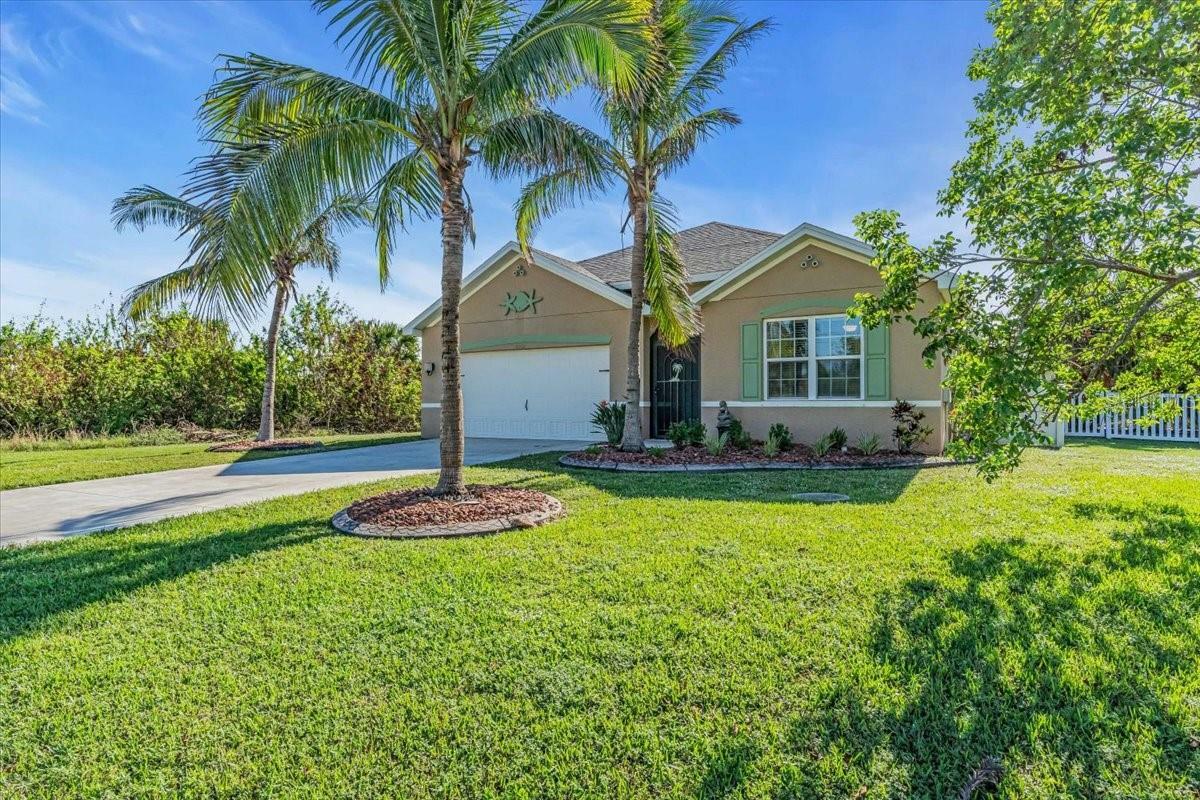 Property Photo:  8204 Scobey Road  FL 33981 