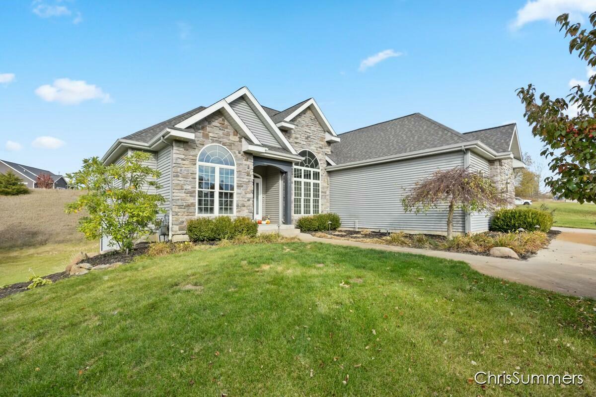 Property Photo:  5797 Cannon Hills Drive NE  MI 49301 