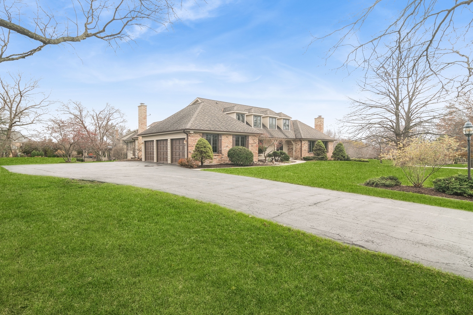 Property Photo:  1523 Guthrie Drive  IL 60010 