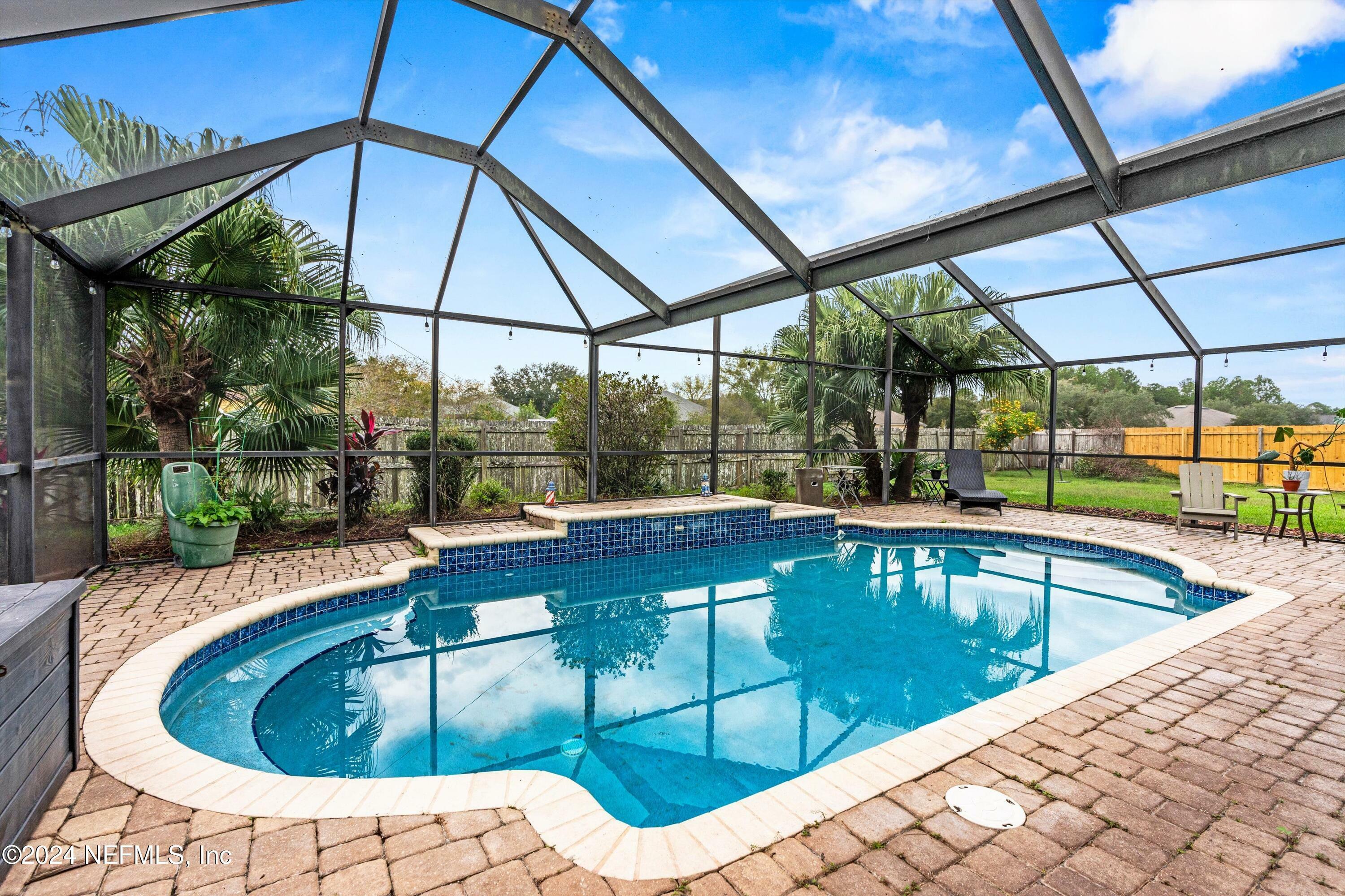 Property Photo:  1326 Highfield Lane  FL 32068 