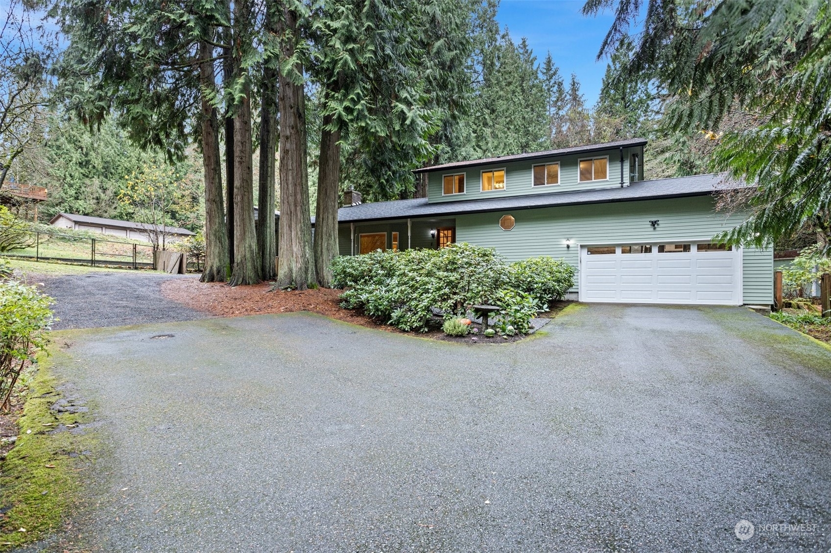 Property Photo:  15124 NE 195th Street  WA 98072 