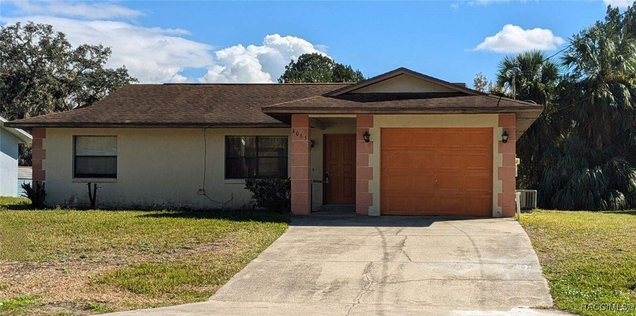 Property Photo:  4065 N Little Hawk Point  FL 34428 