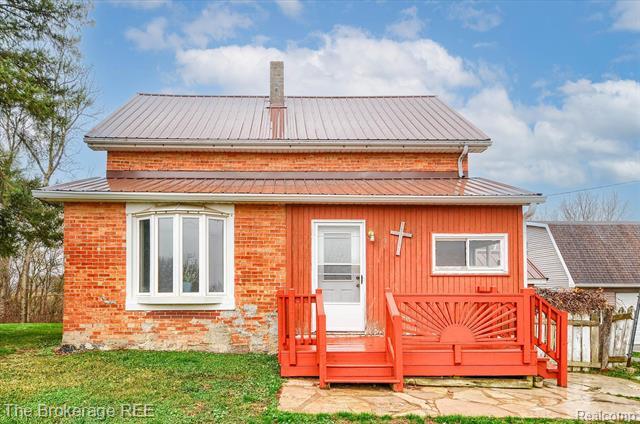 Property Photo: 5708 Hurds Corner Road MI 48744