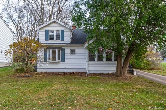 Property Photo: 15410 Marilyn Avenue MI 48170