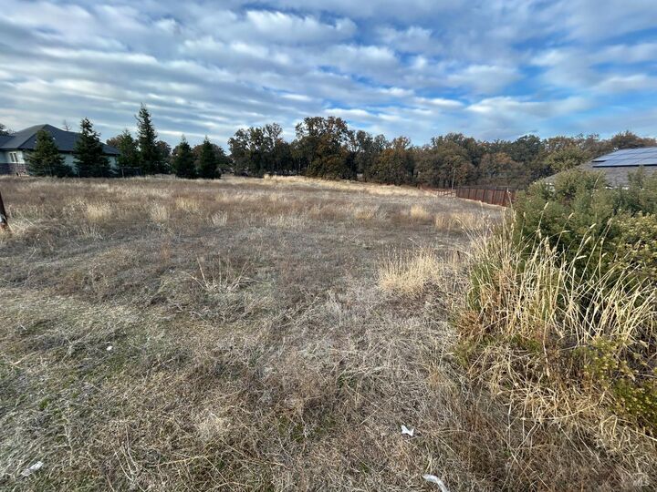 Property Photo: 1250 Oak Park Way CA 95453