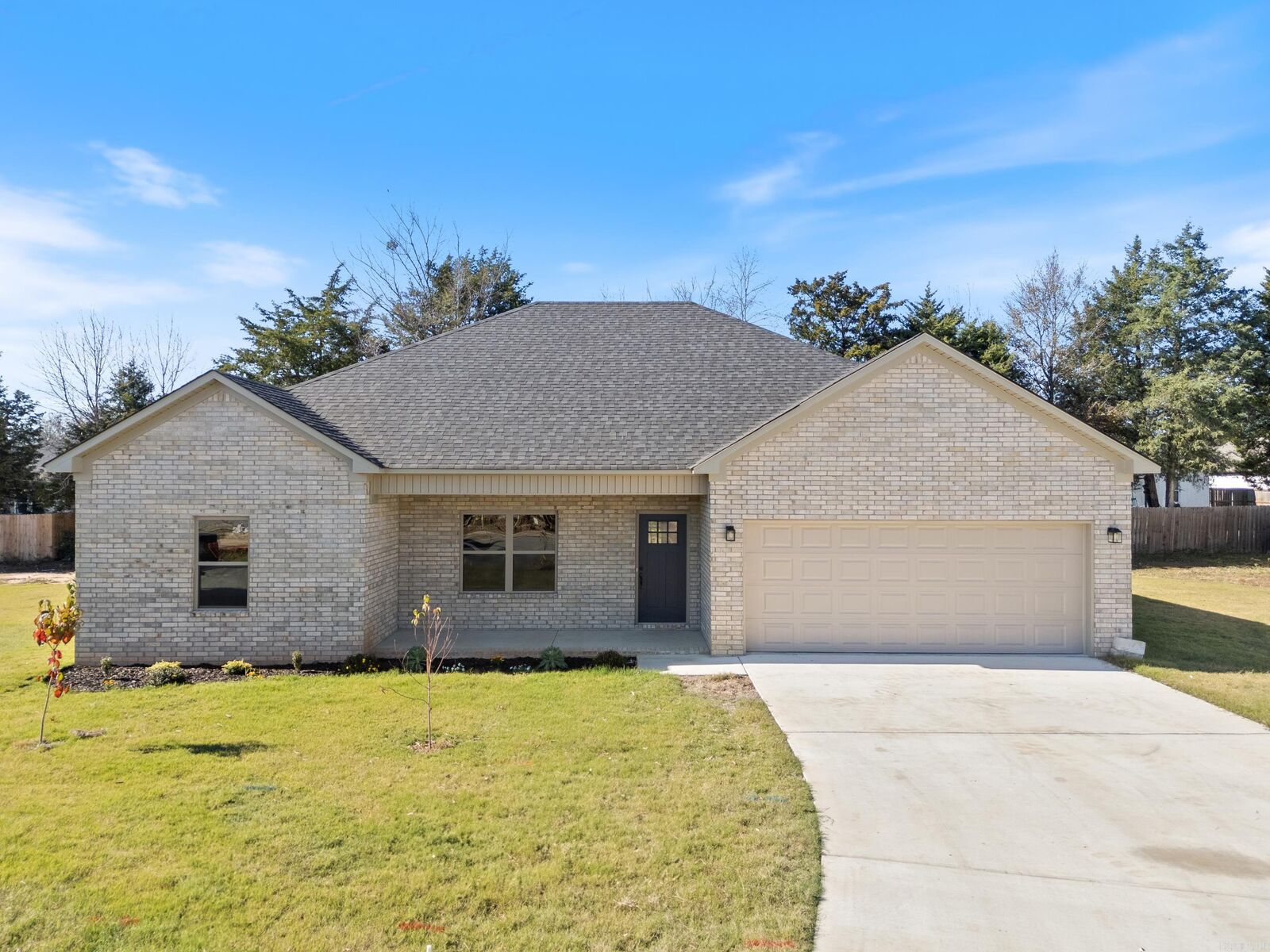 Property Photo:  14 Quail Feather Cove  AR 72058 