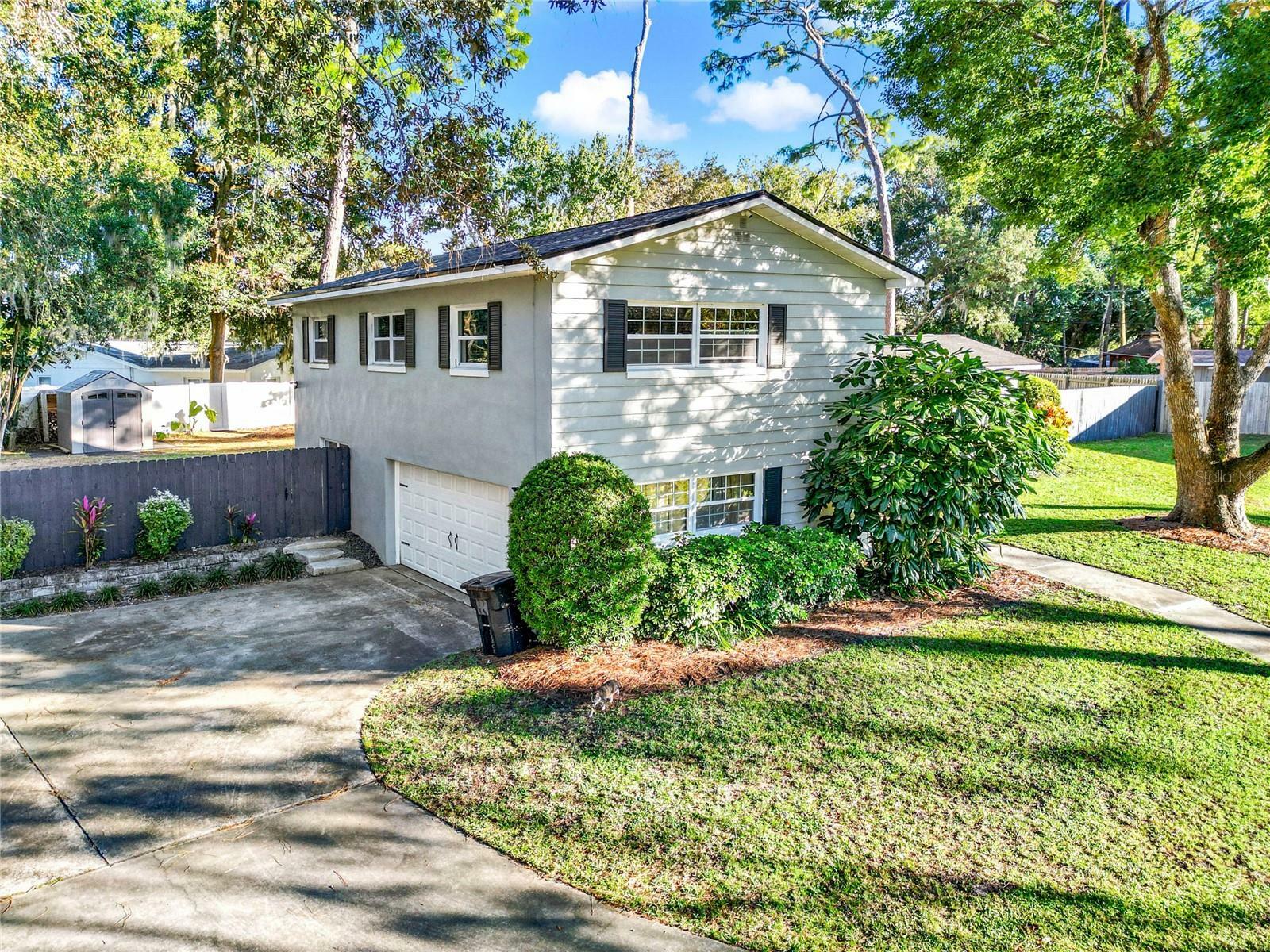 Property Photo:  112 Highland Court  FL 32746 