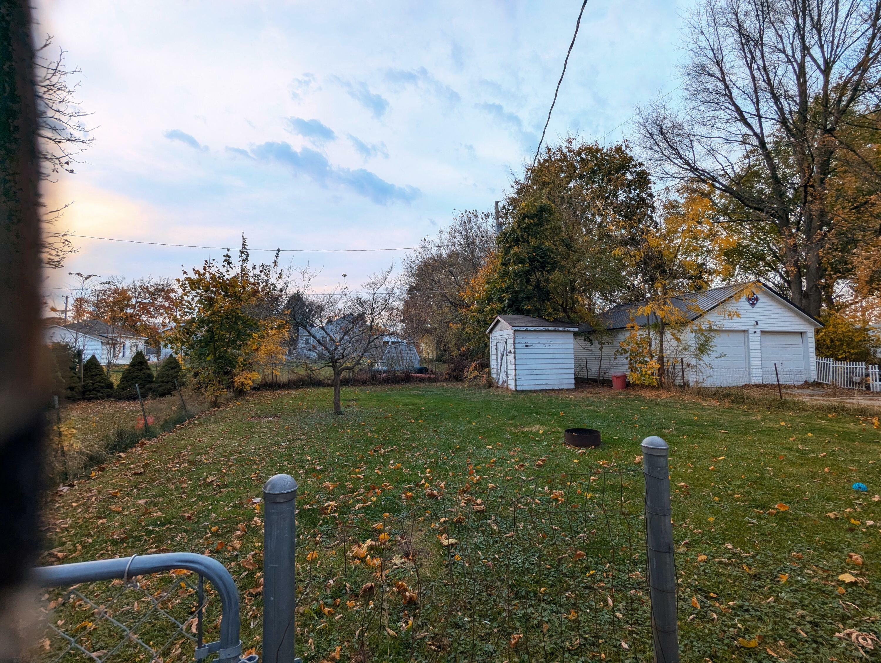 Property Photo:  221 N Linden Avenue  MI 49412 