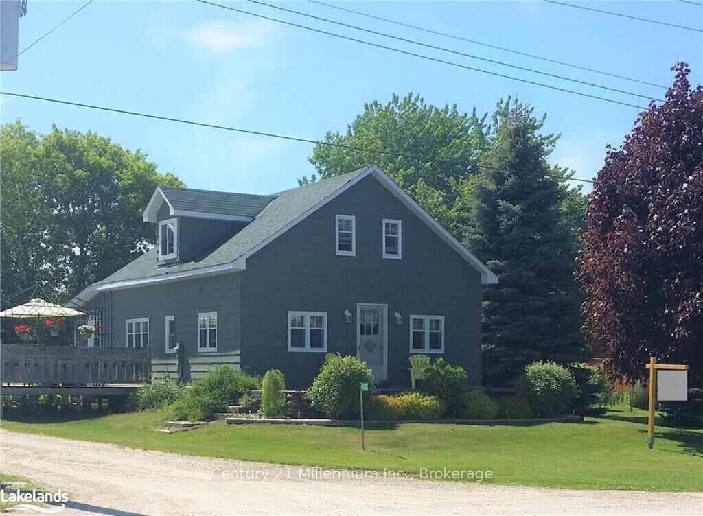 Property Photo:  4352 124 County Road  ON L9Y 3Z1 