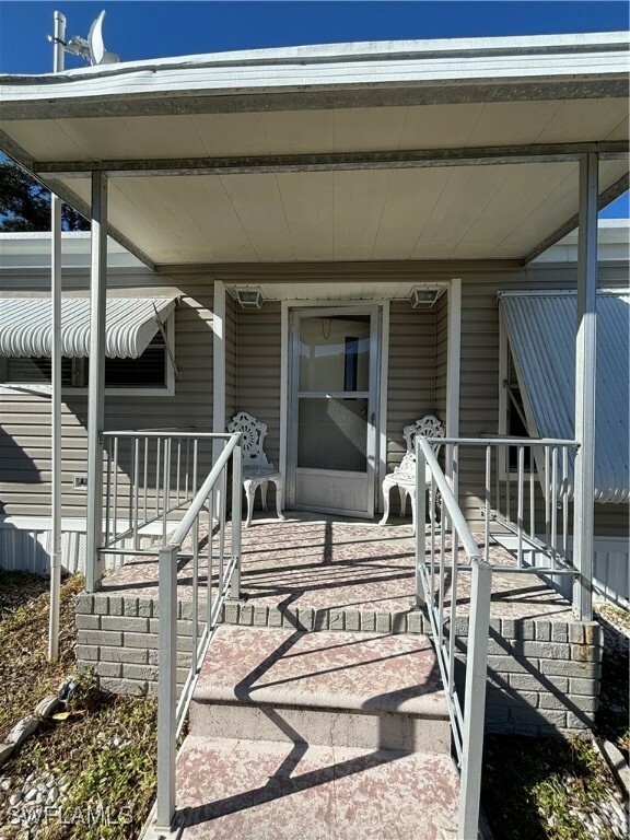 Property Photo:  349 Shrub Lane S  FL 33917 