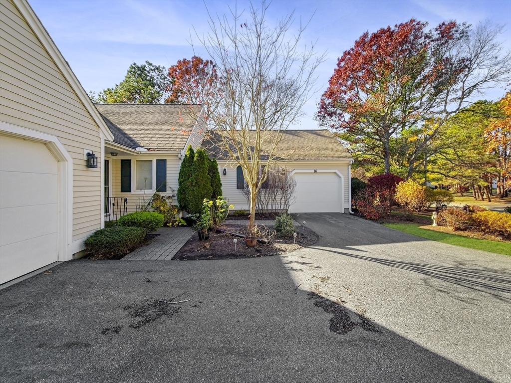 Property Photo: 16 Mainsail Cir 16 MA 02649