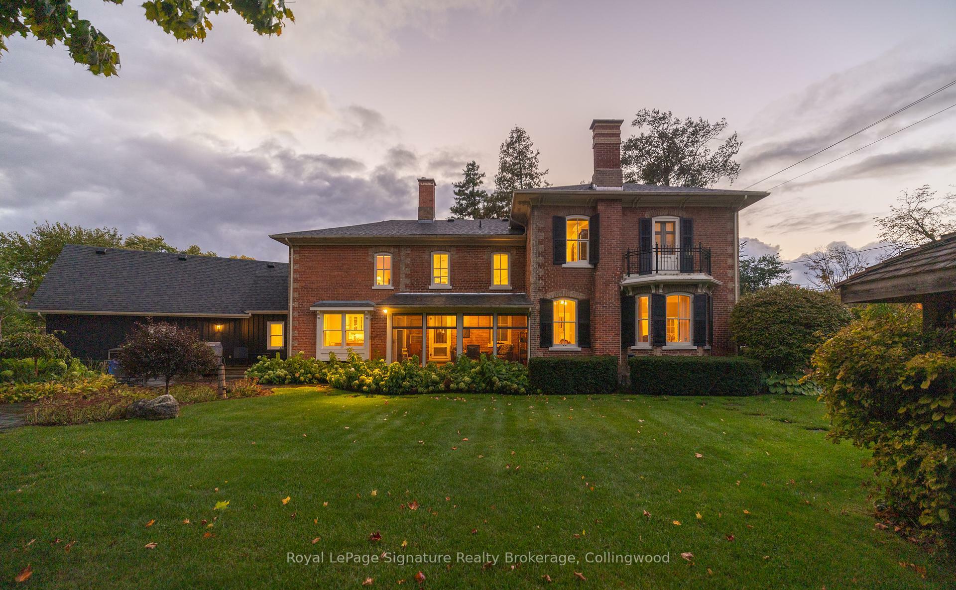 Property Photo: 186 Third Street ON L9Y 1L1
