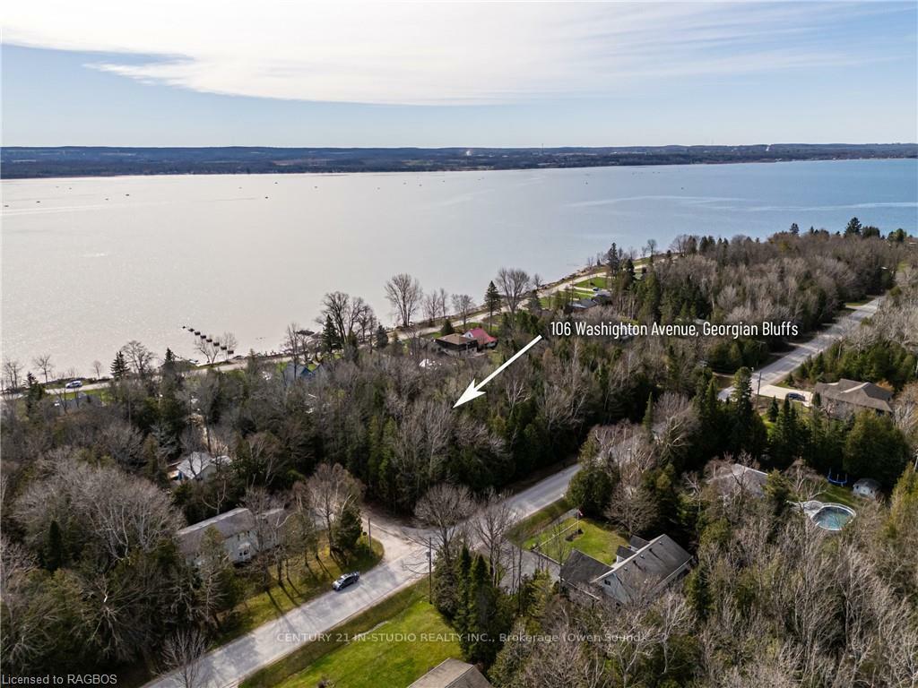 Property Photo:  106 Washington Ave  ON N4K 5N4 