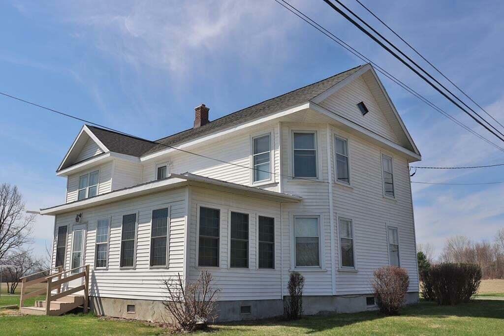 Property Photo:  91 Tom Miller Road  NY 12901 