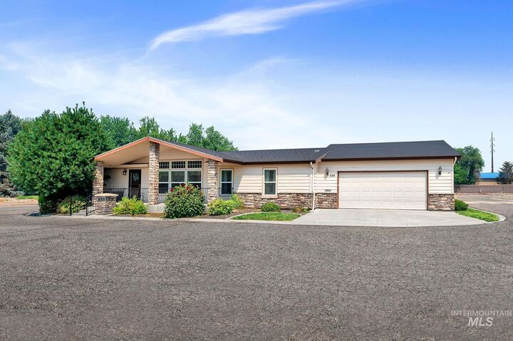 Property Photo: 421 S Curtis Rd 509 ID 83705