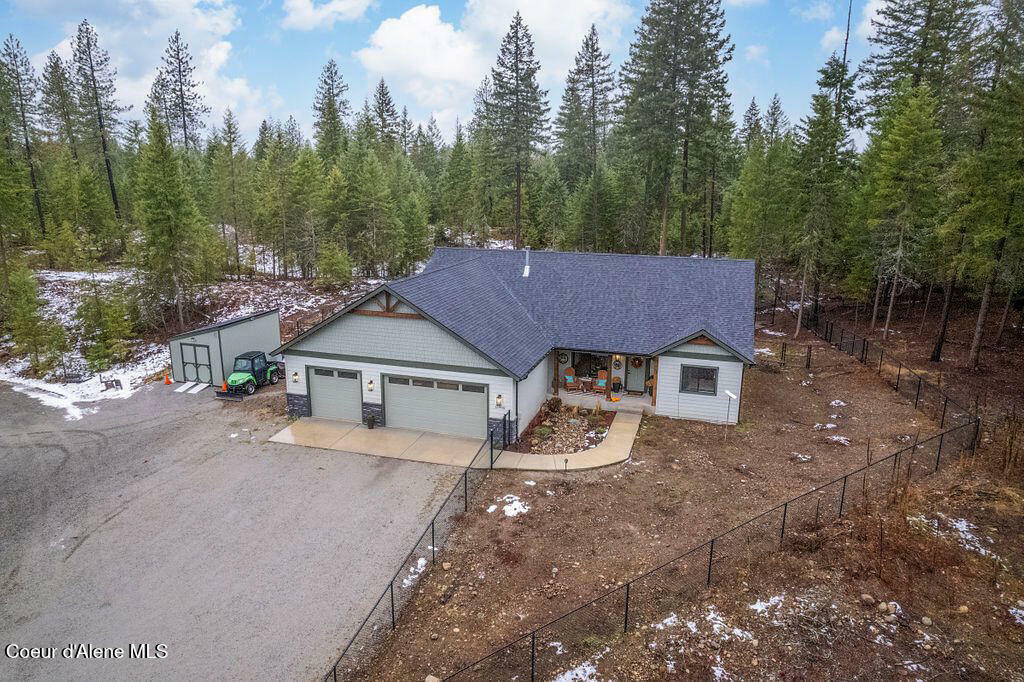 Property Photo:  13906 Coeur D' Alene Dr  ID 83869 