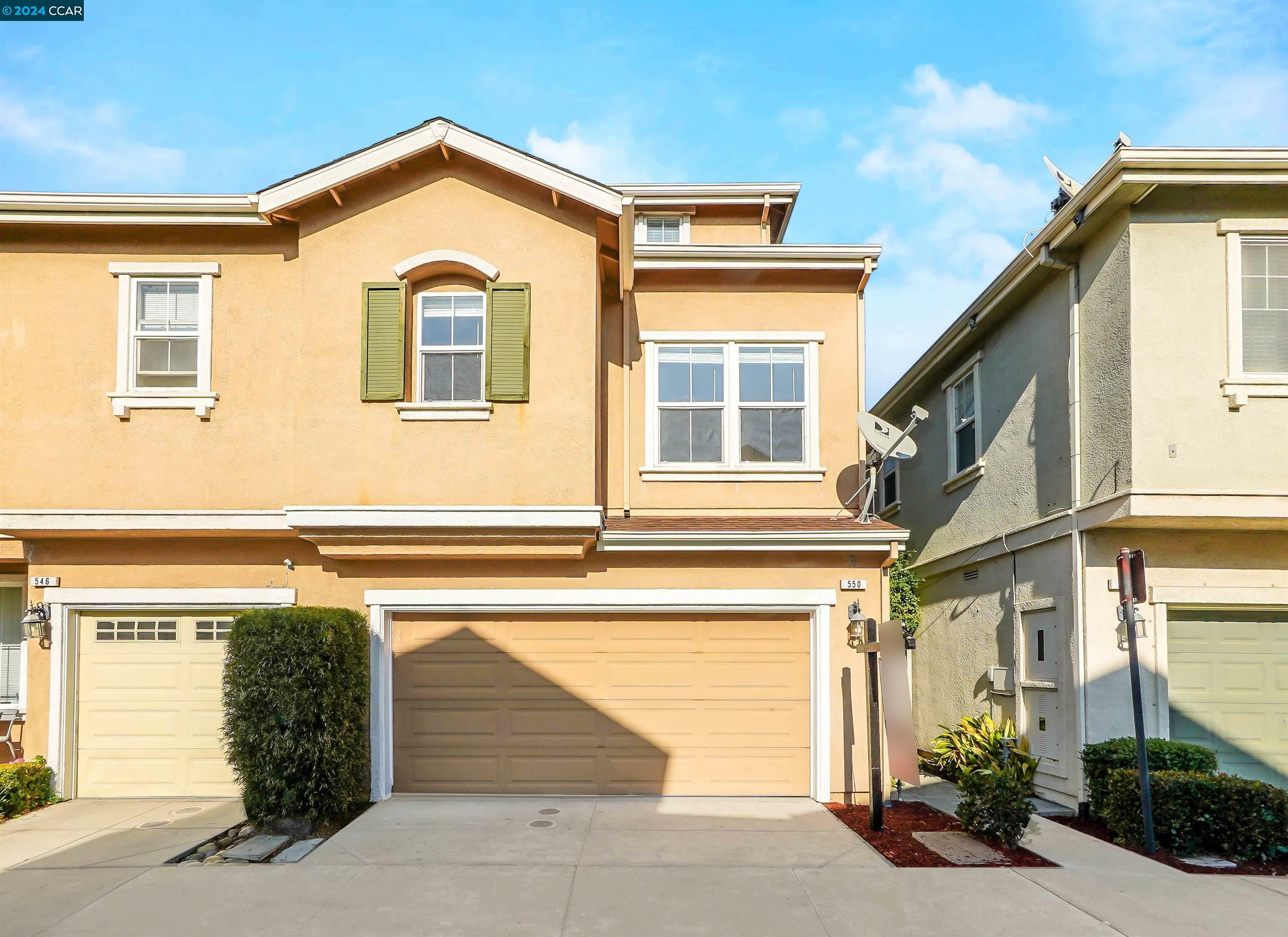 Property Photo:  550 Heritage Cir  CA 94580 