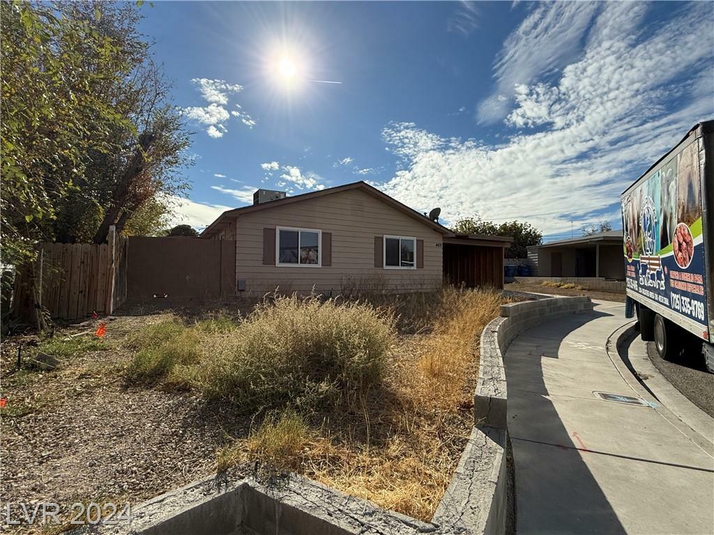 Property Photo:  4671 Petaluma Circle  NV 89120 