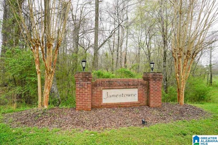 7508 Colonial Trace Circle 4  Bessemer AL 35022 photo