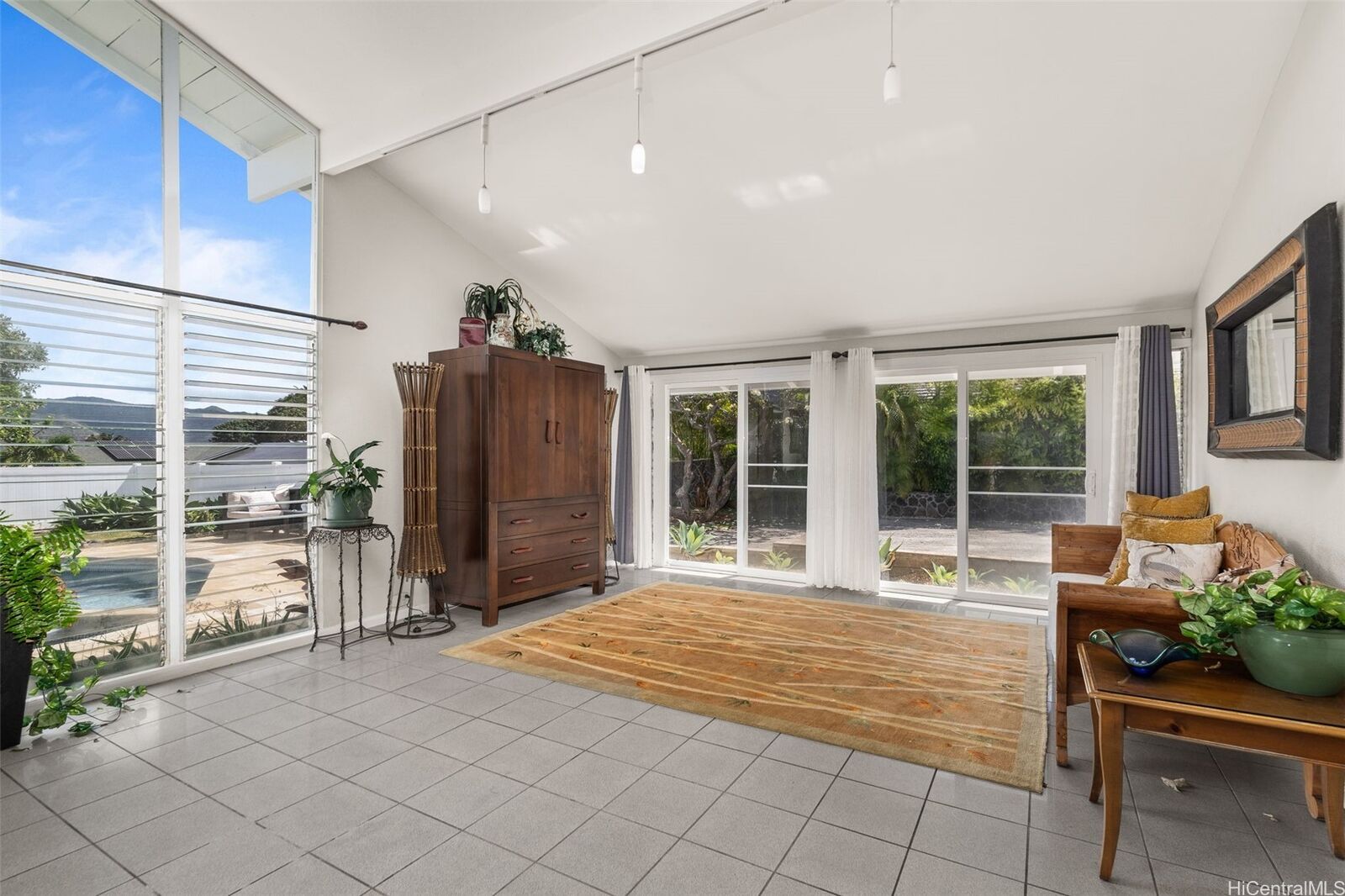 Property Photo:  251 Kalalau Street  HI 96825 