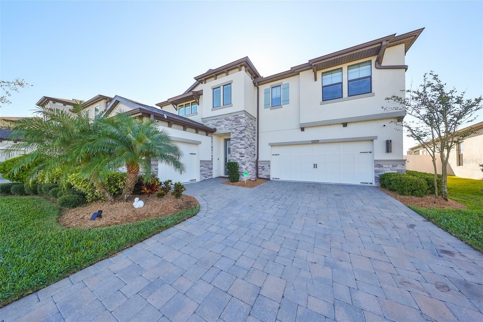 Property Photo:  12609 Pensacola Court  FL 33579 