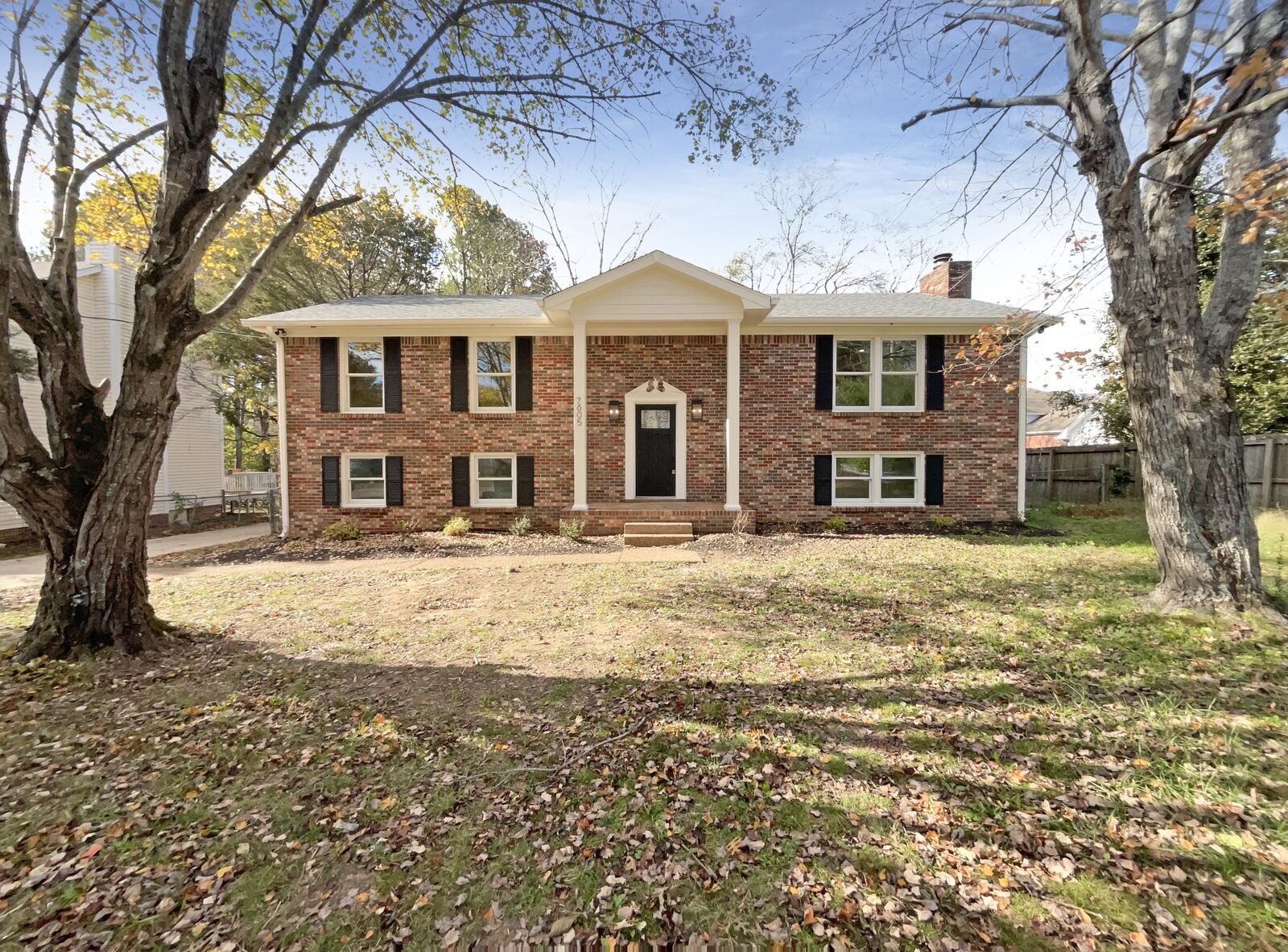 Property Photo: 7605 Rolling River Pkwy TN 37221