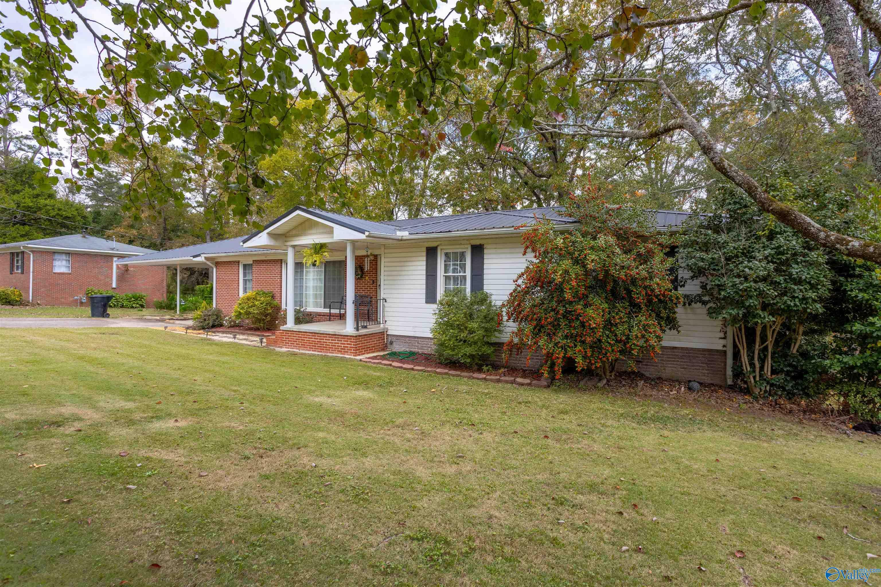 Property Photo:  2516 Takoma Street  AL 35904 