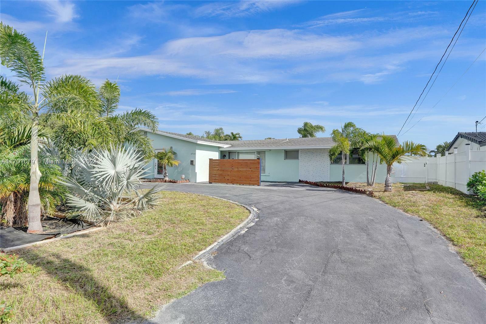 Property Photo:  1710 SW 6th Ave  FL 33060 