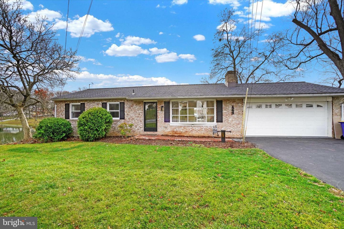 Property Photo:  15422 Magnolia Drive  PA 17349 