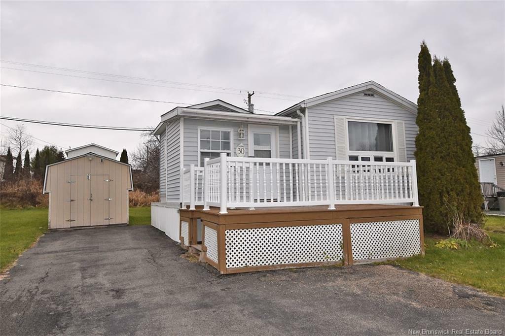 Property Photo:  30 Hedgeview Drive  NB E3B 6S1 