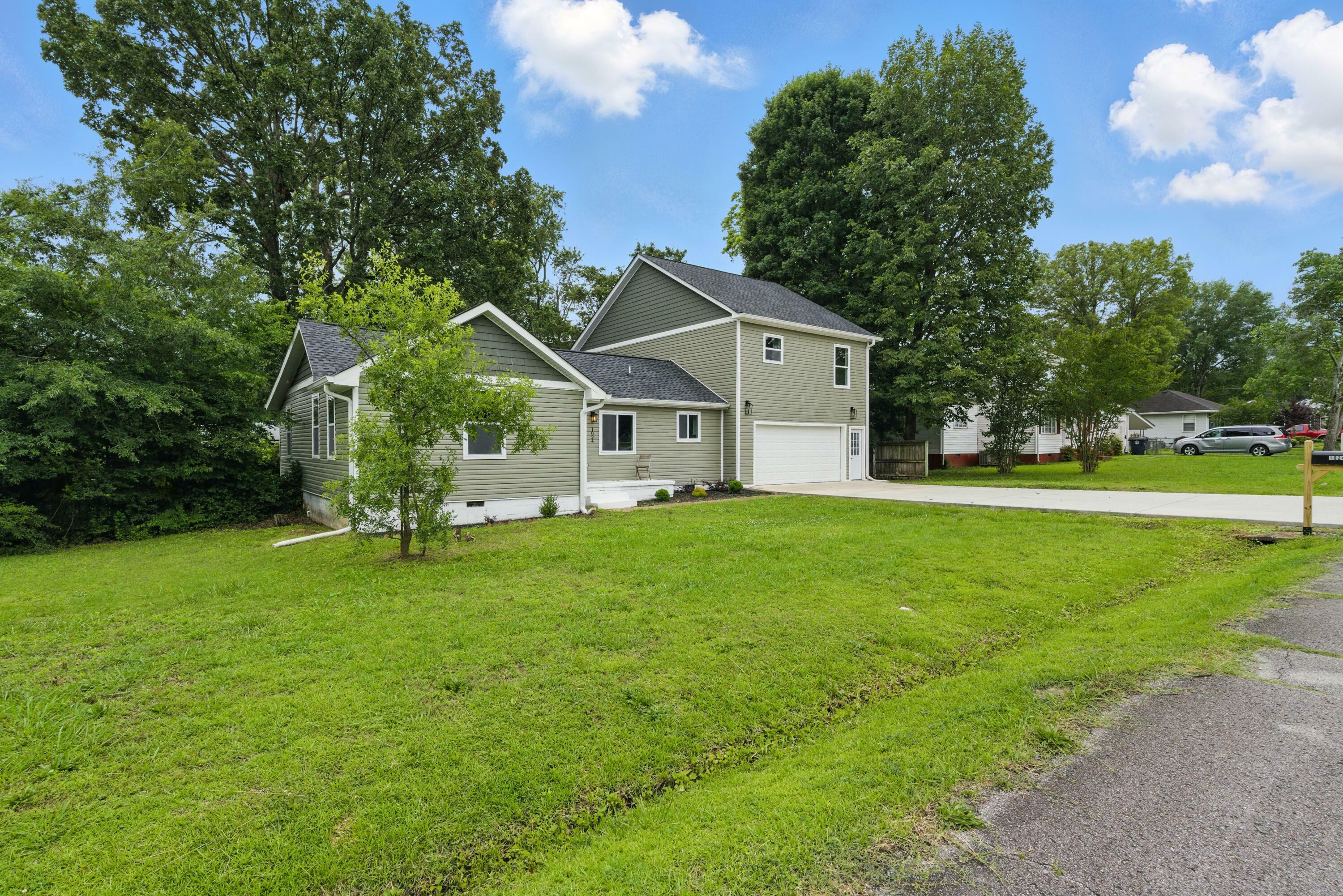 Property Photo: 1024 Hurst Street TN 37412