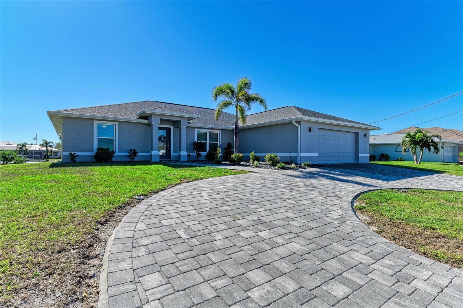 Property Photo:  21341 Edgewater Drive  FL 33952 