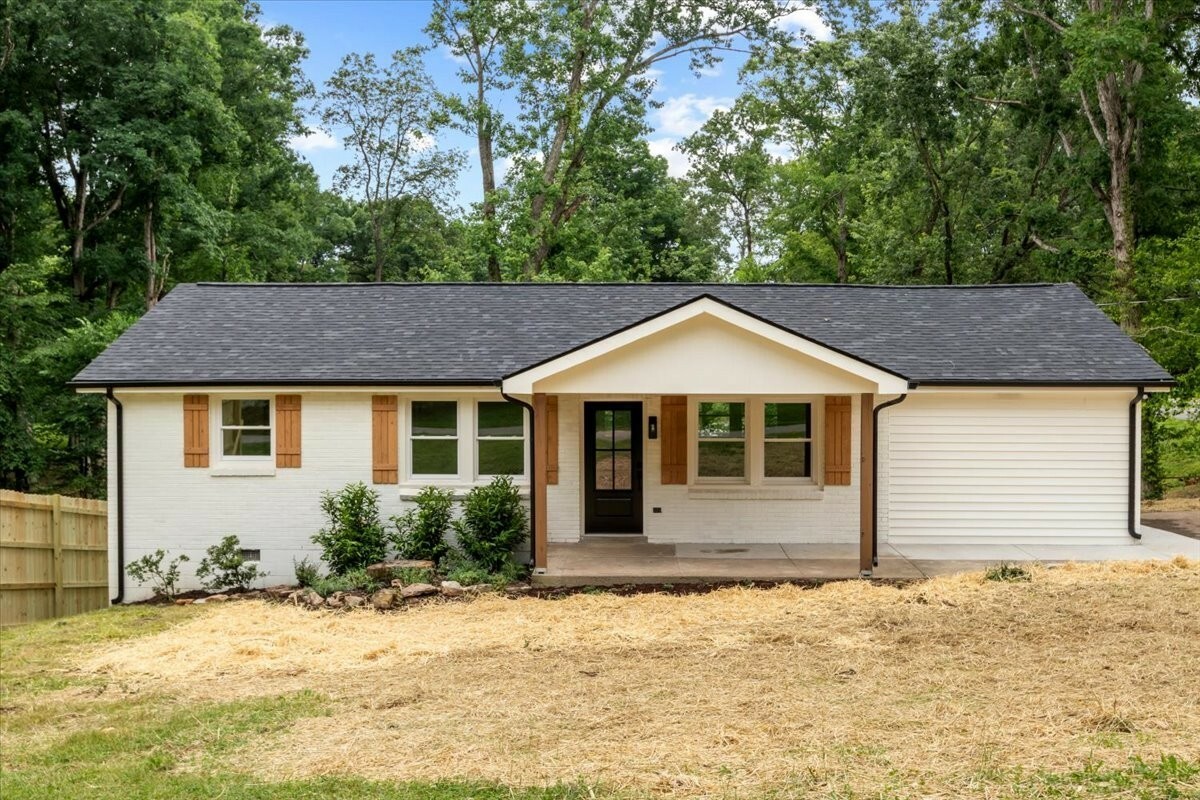 Property Photo:  1000 Copper Still Circle  TN 37082 