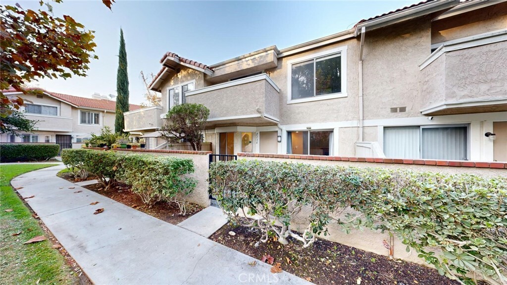 Property Photo:  2116 Abrazo Drive  CA 91791 