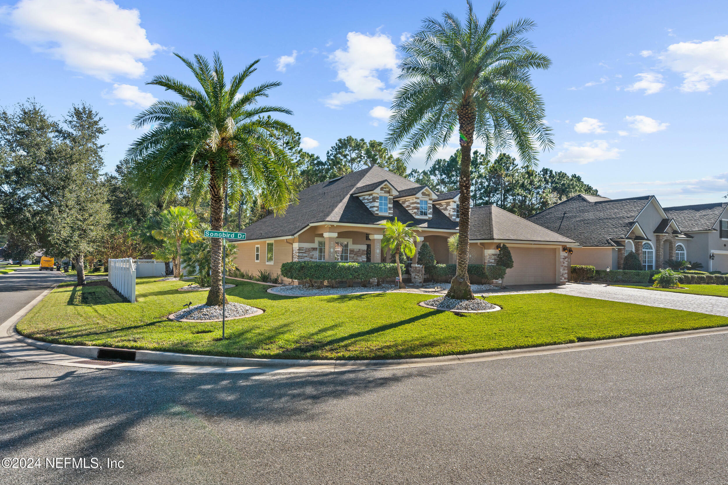 Property Photo:  837 Songbird Drive  FL 32065 