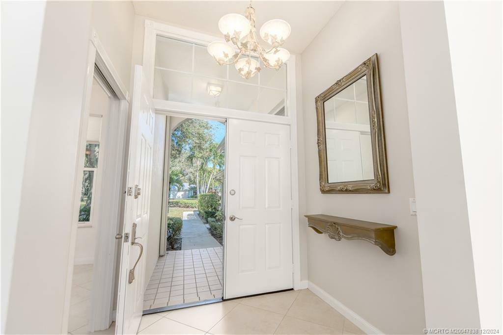 Property Photo:  2527 SW Greenwich Way  FL 34990 